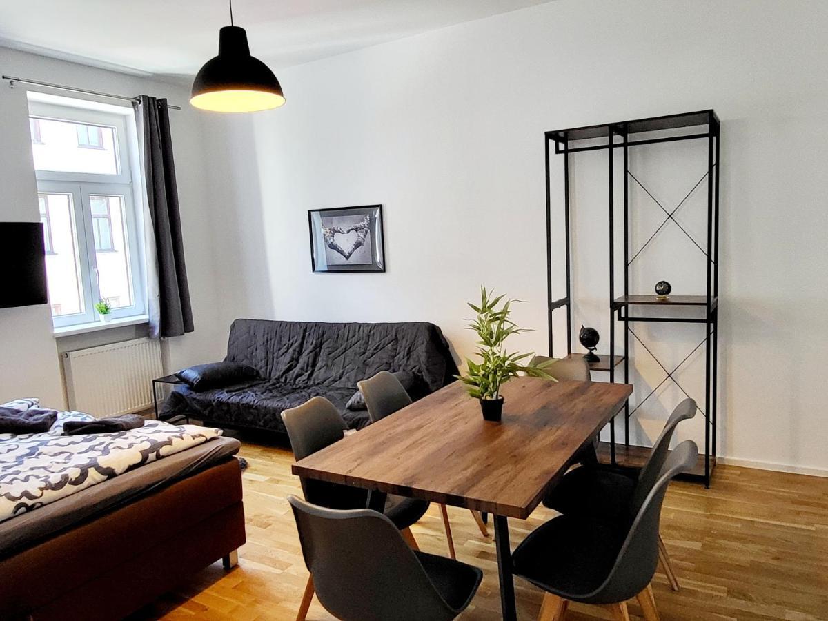 Sunny Apartment With 1 Balcony Bécs Kültér fotó